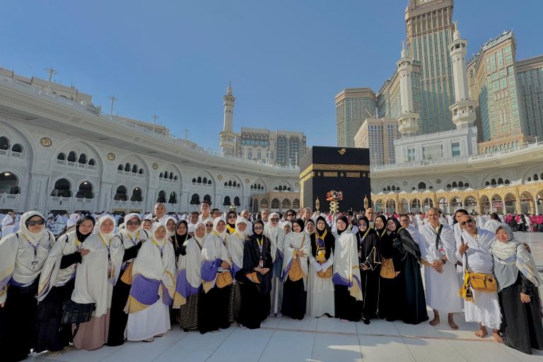 Umroh Bulan Agustus? Siapa Sangka Bisa Dapat Sepremium Ini!