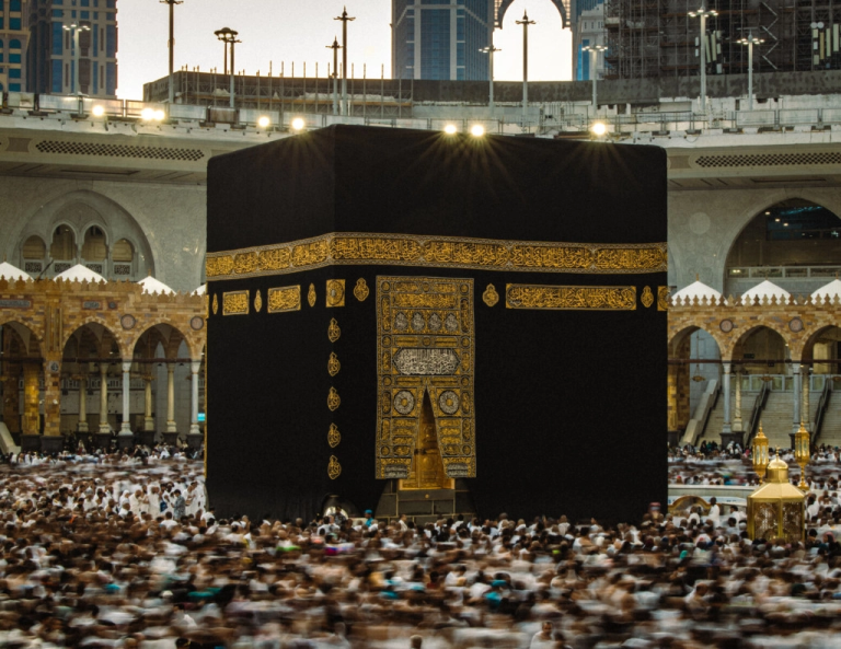 Yuk Siapkan Sejak Muda! Ini Alasan Penting Rencanakan Haji!