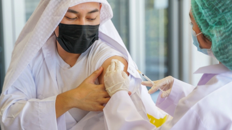 Sudah Siap? Aturan Vaksinasi Haji 2026 Resmi Dirilis Saudi!