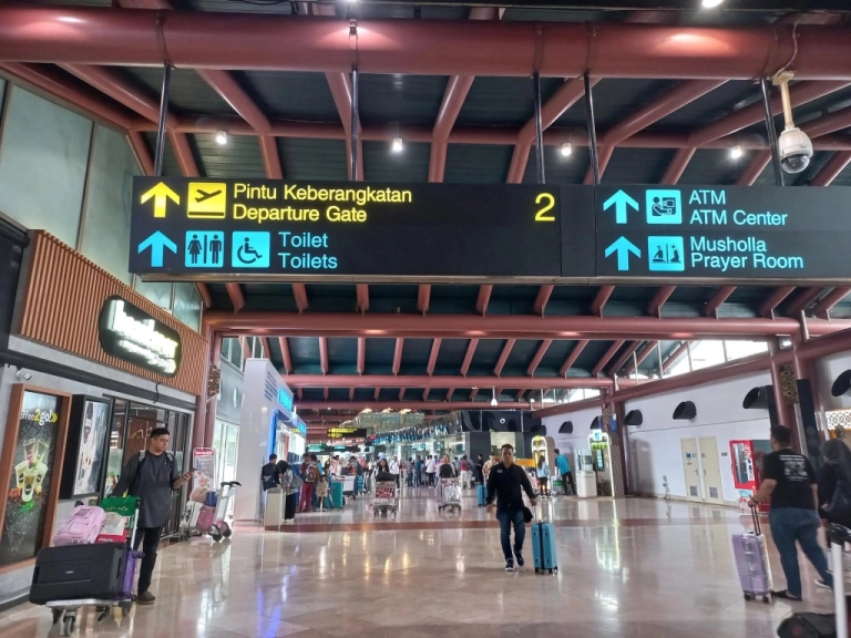 80 Jemaah Umroh Ventour Tetap Aman Berangkat dari Soetta Ditengah Konflik Timur Tengah